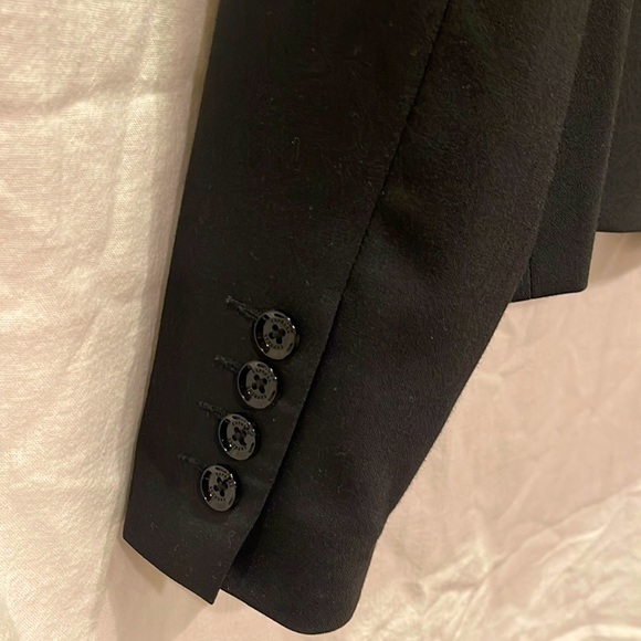 Express Tailored Suit Blazer | Cropped w Notch Collar | Single Button | Pockets - Picture 5 of 10